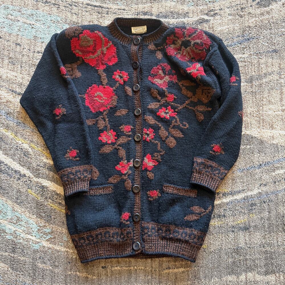 Women's Vintage 90's Roberta Frost Hand knit Wool Floral Cardigan Sweater Sz S